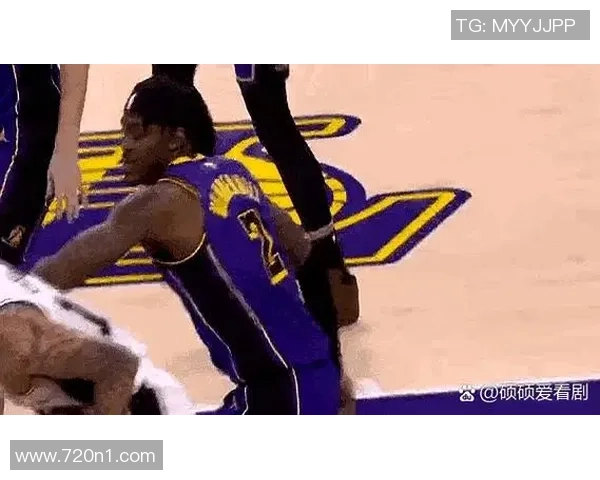 2020年湖人与马刺第四节激战回顾精彩瞬间与关键时刻分析 2020年湖人与马刺第四节激战回顾精彩瞬间与关键时刻分析