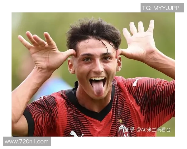 泰国U19青年队与新加坡U19青年队激战正酣精彩对决引人瞩目 泰国U19青年队与新加坡U19青年队激战正酣精彩对决引人瞩目