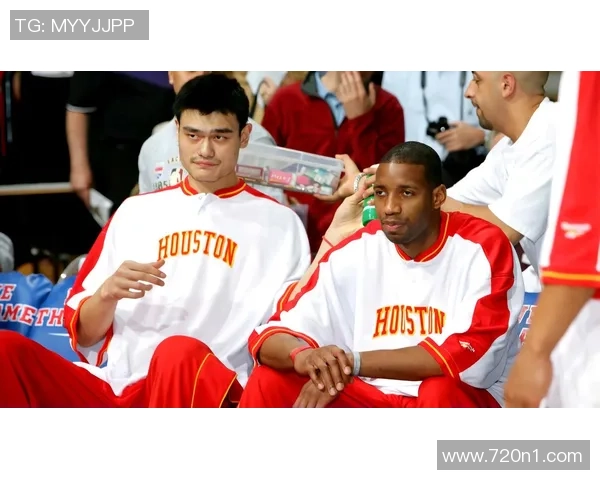 2009年NBA季后赛火箭对决开拓者姚明第六场精彩回顾与赛后分析